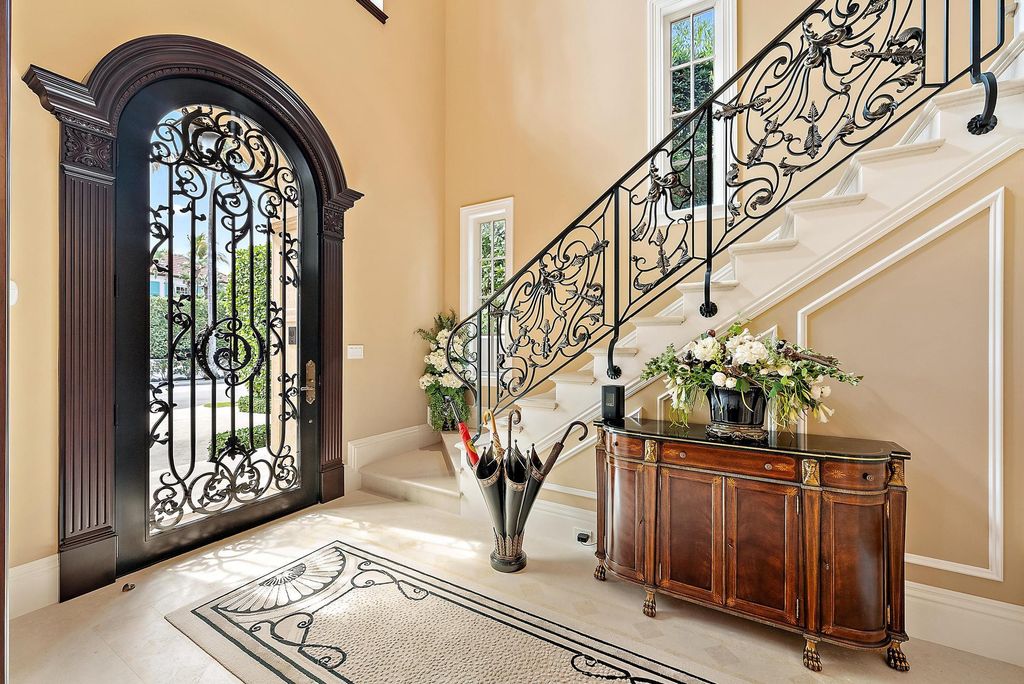 Photo of 115 Gulfstream Road, Palm Beach, FL 33480 (MLS # R11165310)