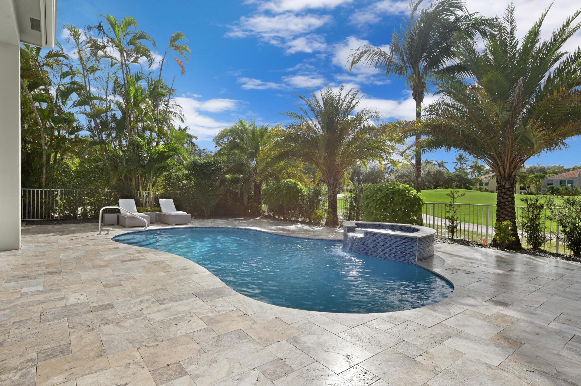 BAY CREEK AT WOODFIELD CO - Residential