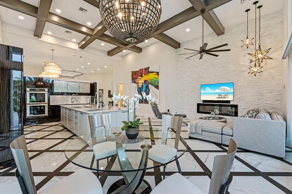 BAY CREEK AT WOODFIELD CO - Residential