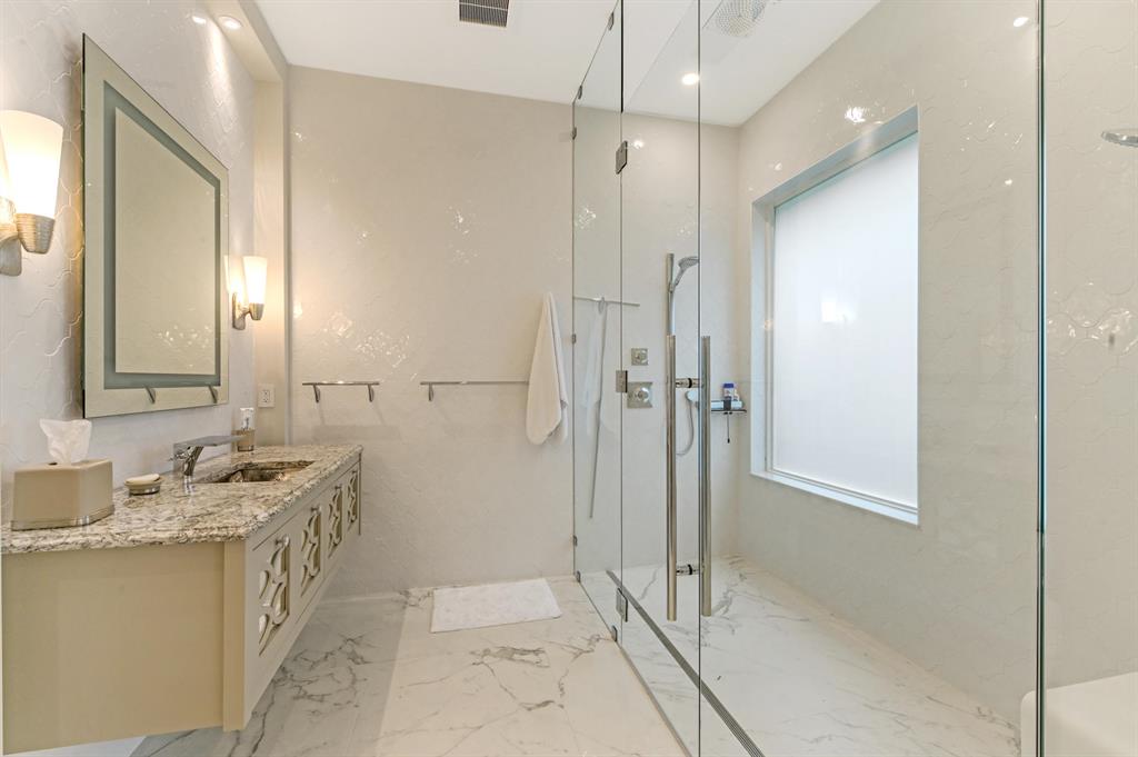 BAY CREEK AT WOODFIELD CO - Residential