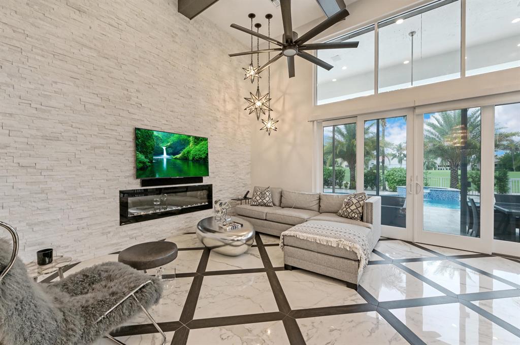 BAY CREEK AT WOODFIELD CO - Residential