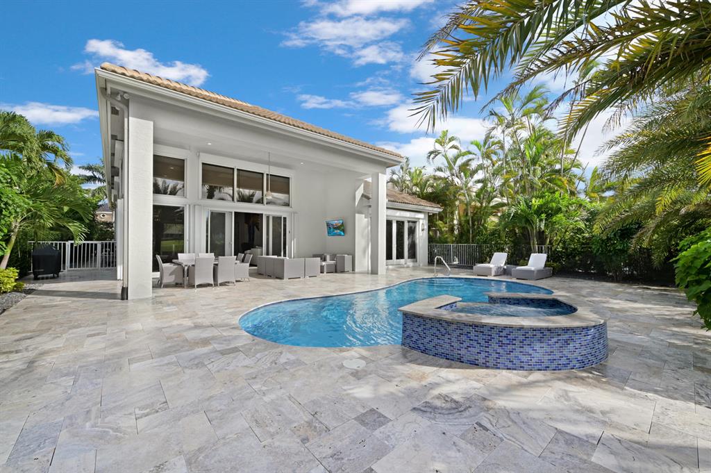 BAY CREEK AT WOODFIELD CO - Residential