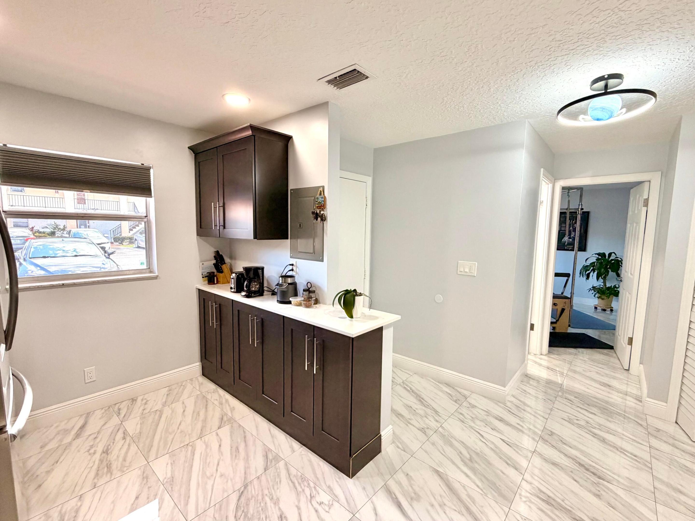 GOLDEN LAKES VILLAGE CONDO 1 THRU 13-A - Residential Lease