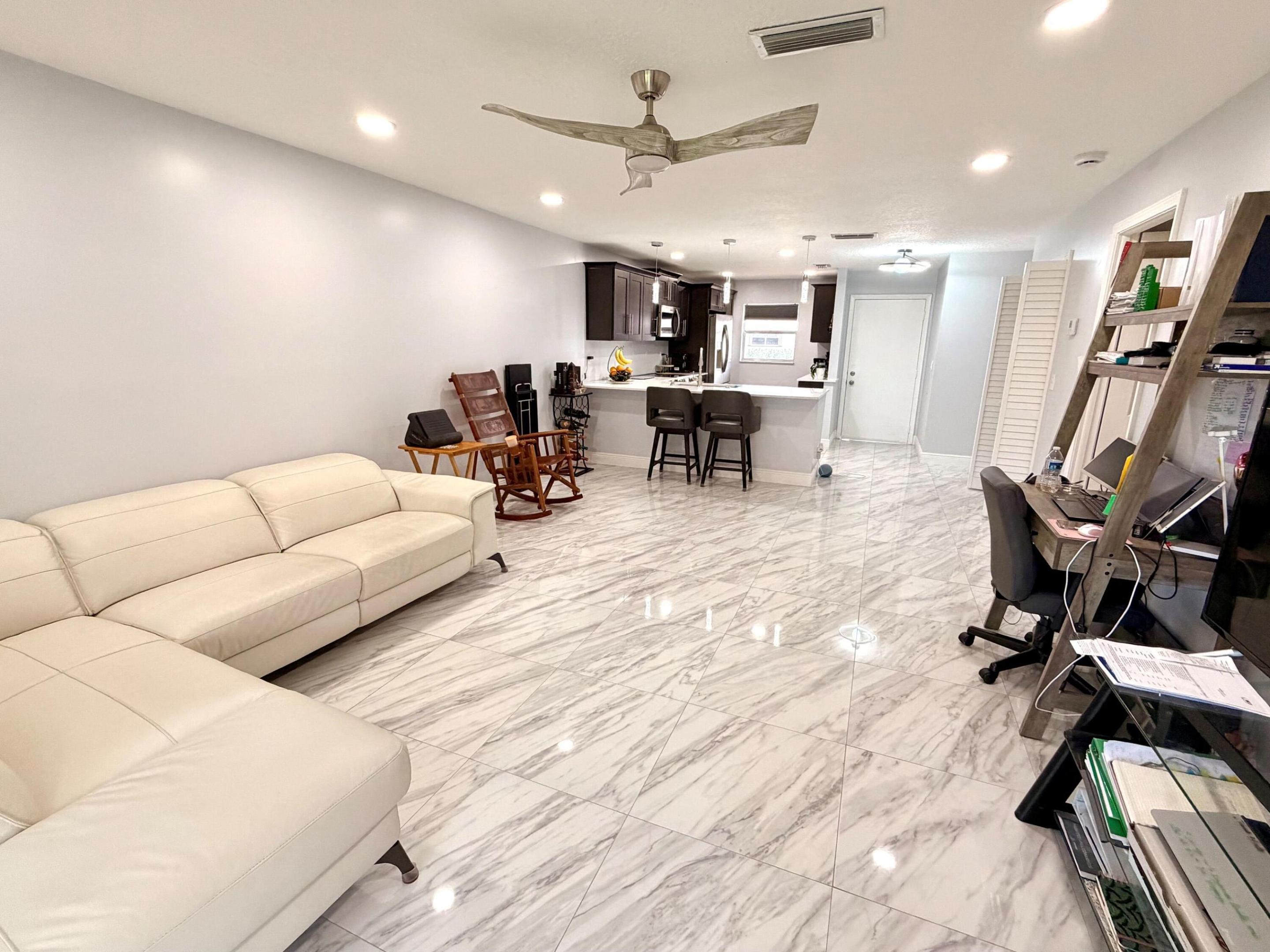 GOLDEN LAKES VILLAGE CONDO 1 THRU 13-A - Residential Lease