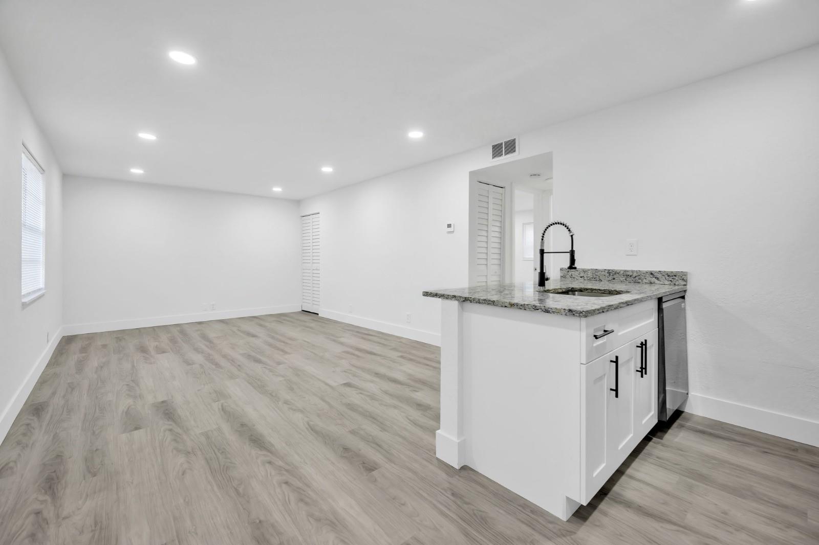 PROGRESSO - Residential Lease