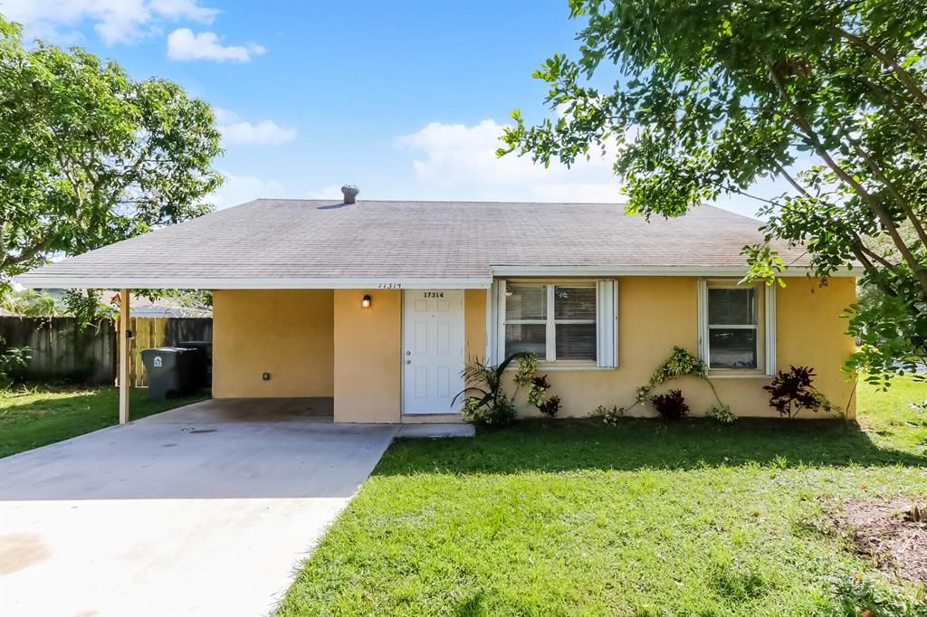 Photo of 17314 Sapp Place Pl, Jupiter, FL 33458 (MLS # R10740908)