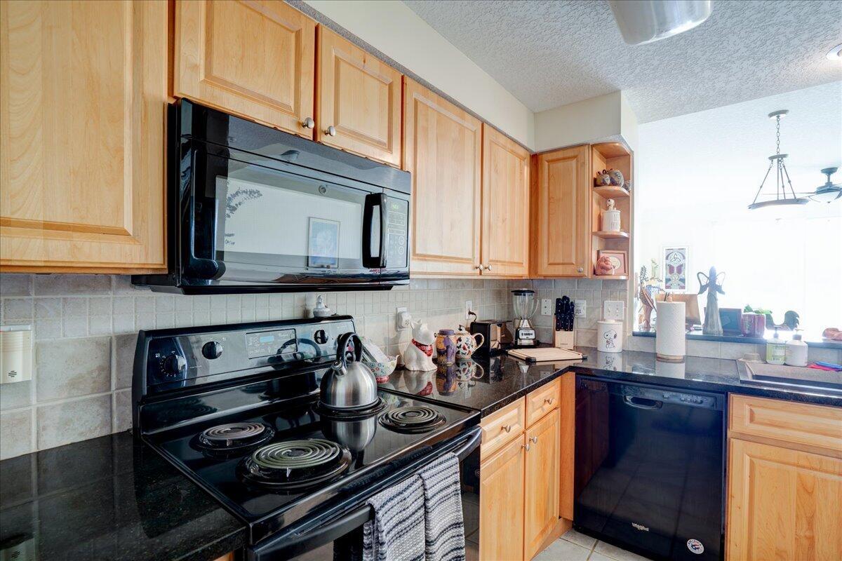 TIERRA VERDE AT DELRAY BEACH CONDO - Residential