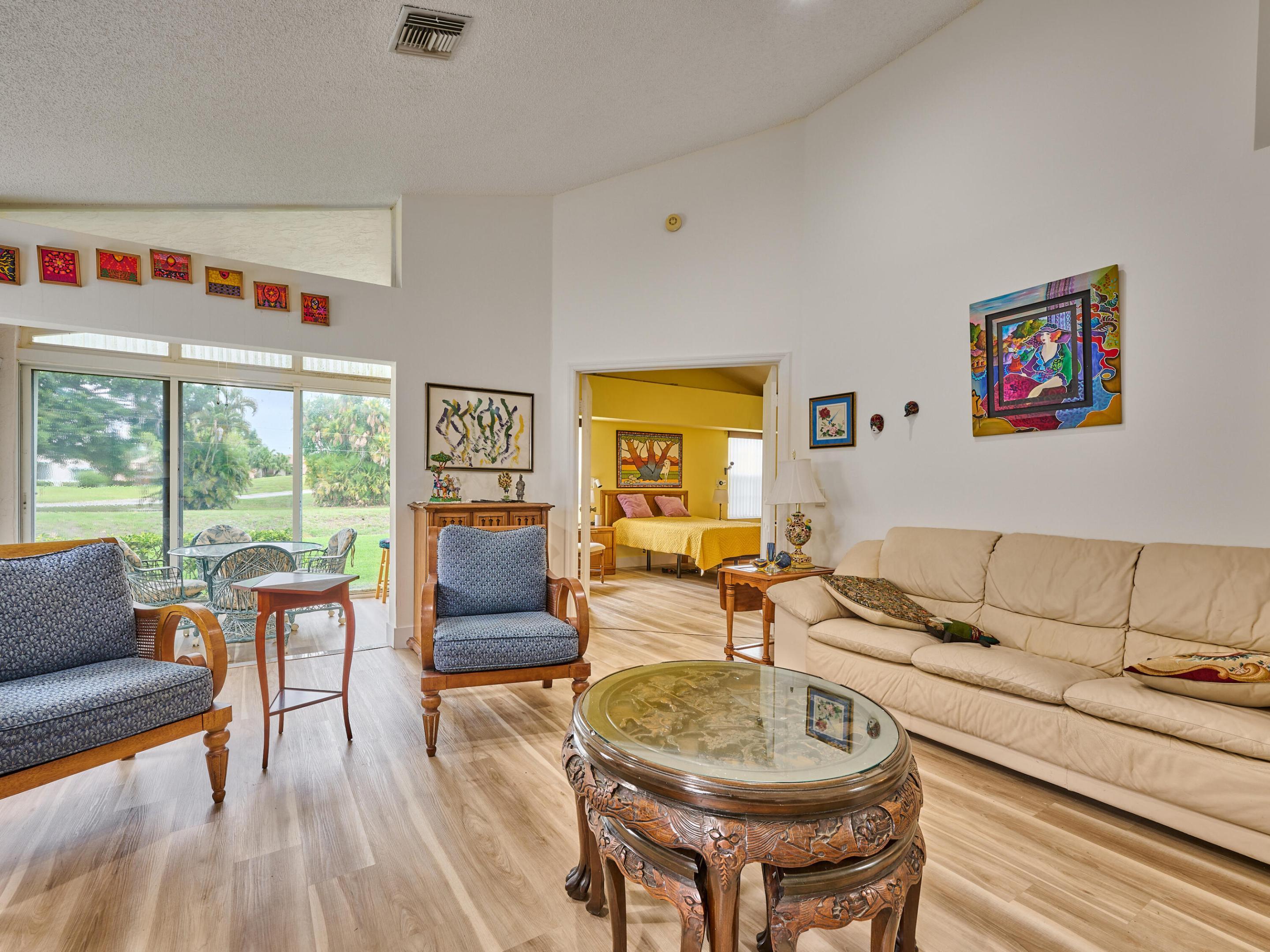 SAWGRASS LAKES HOMES - Residential