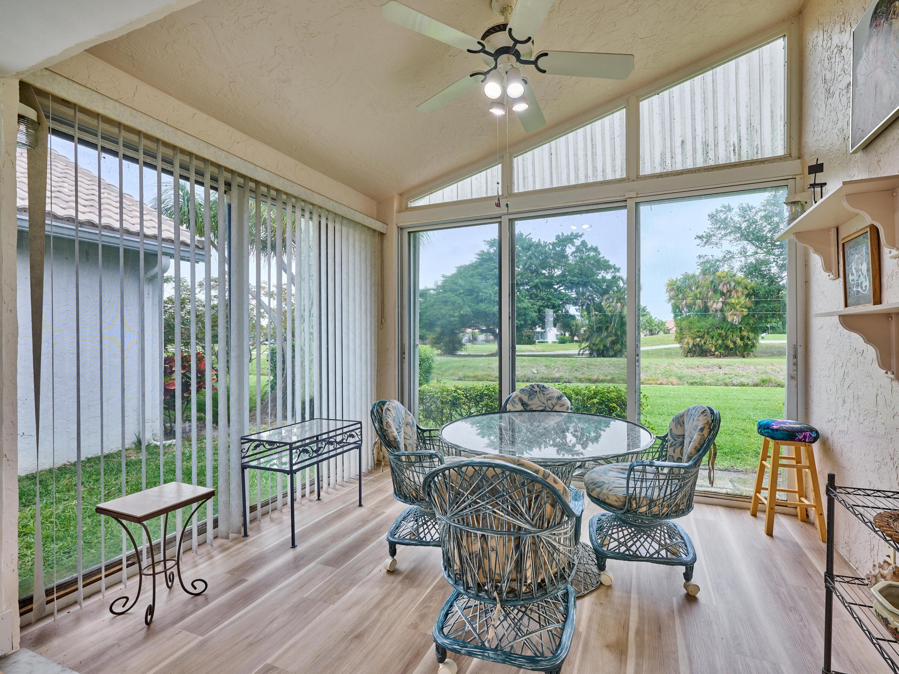 SAWGRASS LAKES HOMES - Residential