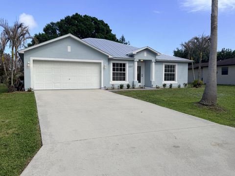 1357 SE Bayharbor Street Port St Lucie FL 34983