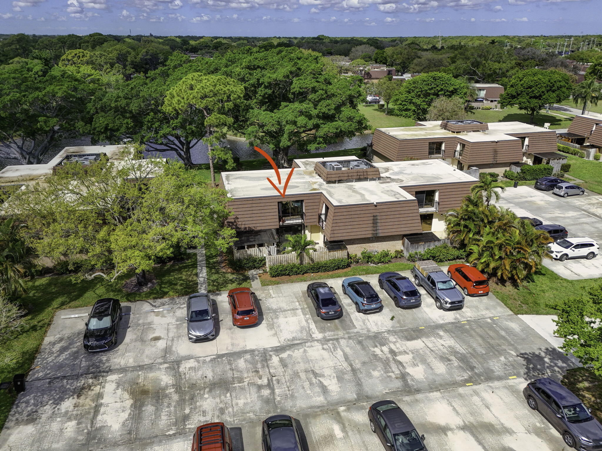 GARDEN LAKES & GARDEN SQUARE SHOPS AS IN - Residential