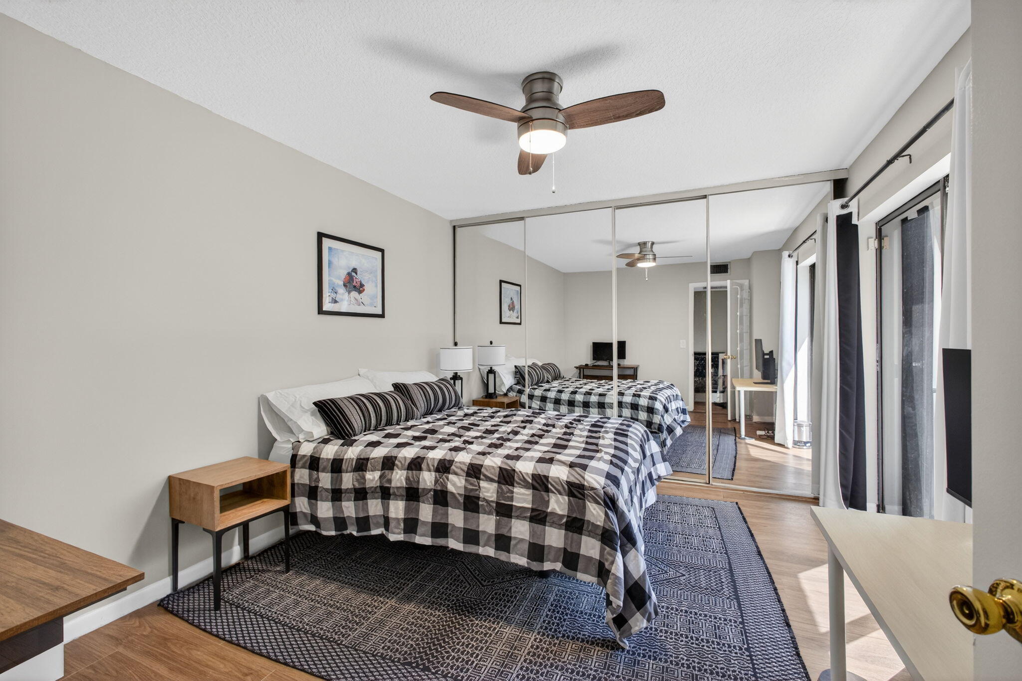 GARDEN LAKES & GARDEN SQUARE SHOPS AS IN - Residential