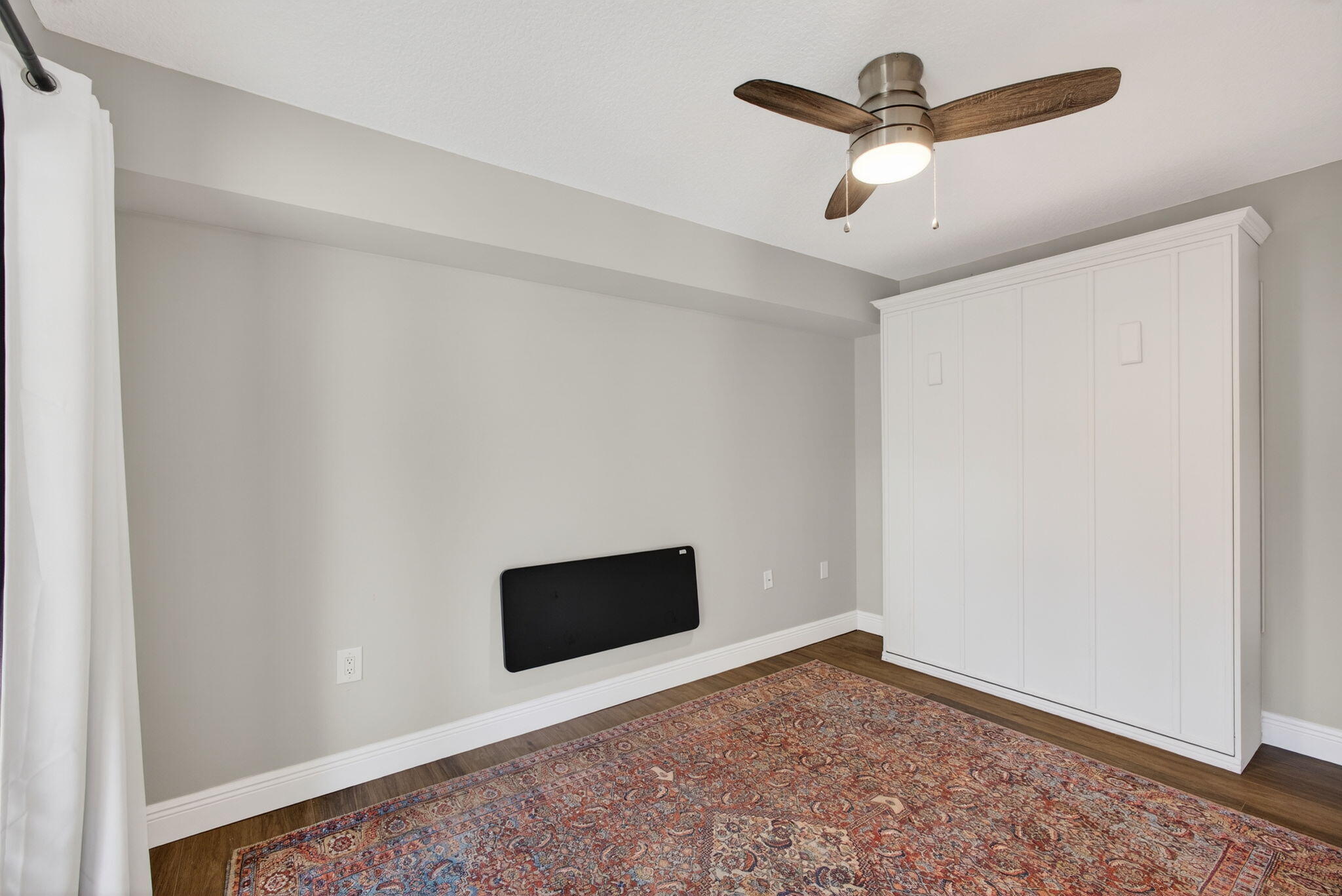 GARDEN LAKES & GARDEN SQUARE SHOPS AS IN - Residential