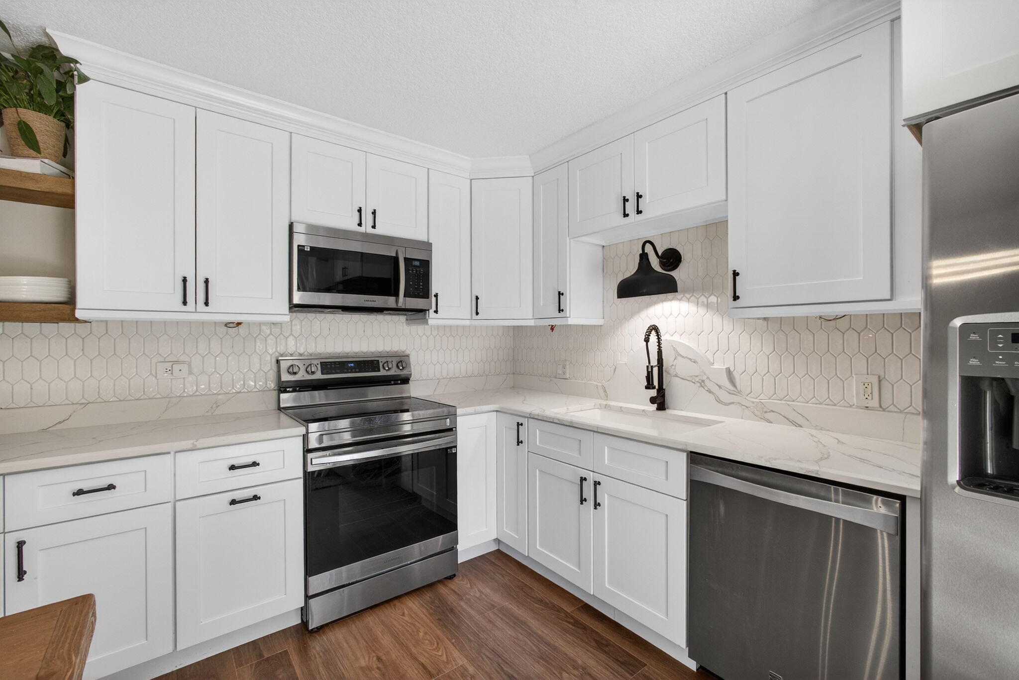 GARDEN LAKES & GARDEN SQUARE SHOPS AS IN - Residential