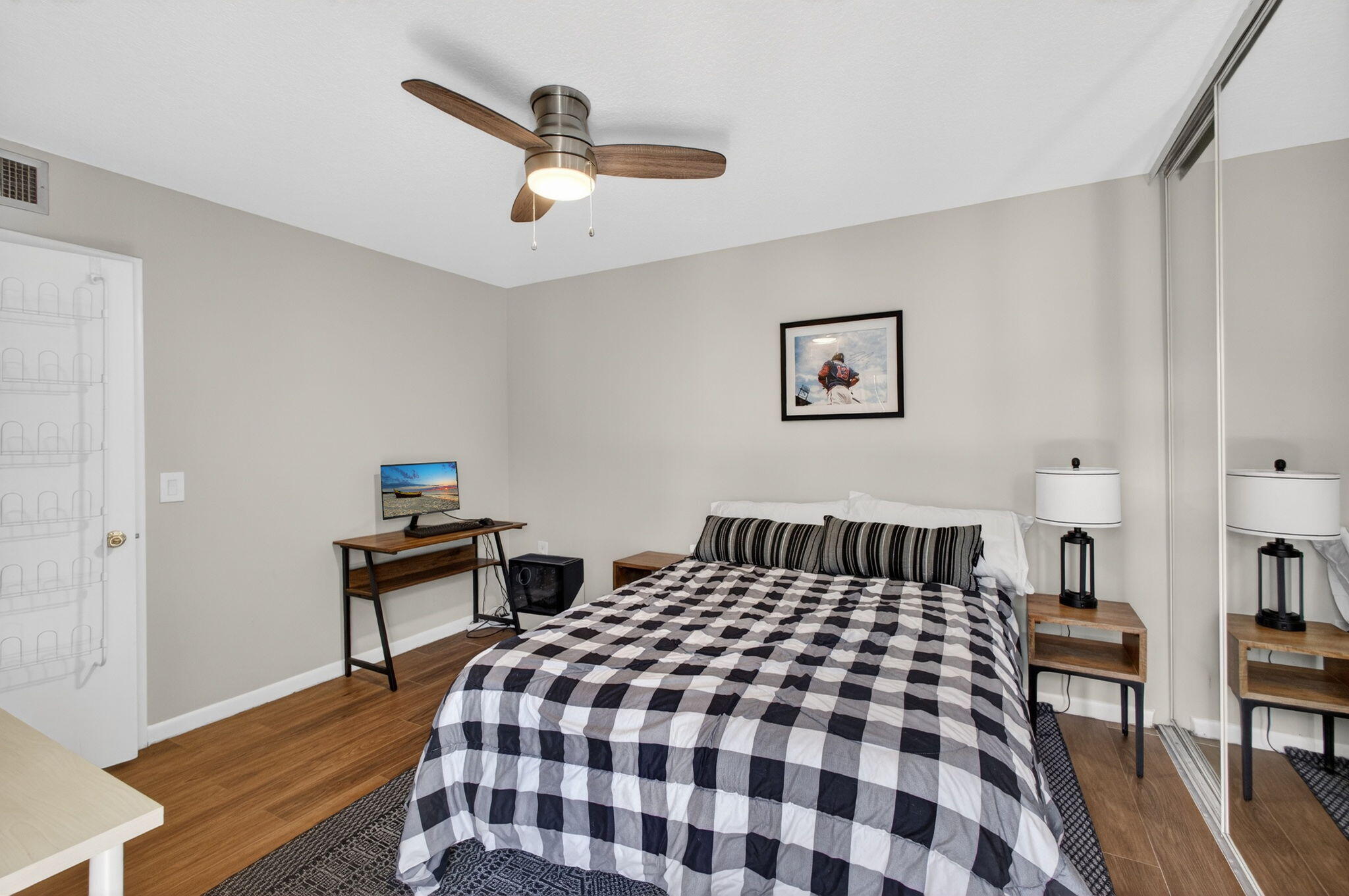 GARDEN LAKES & GARDEN SQUARE SHOPS AS IN - Residential