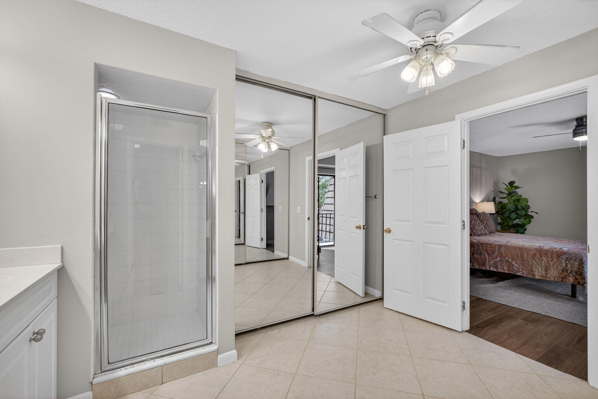 GARDEN LAKES & GARDEN SQUARE SHOPS AS IN - Residential