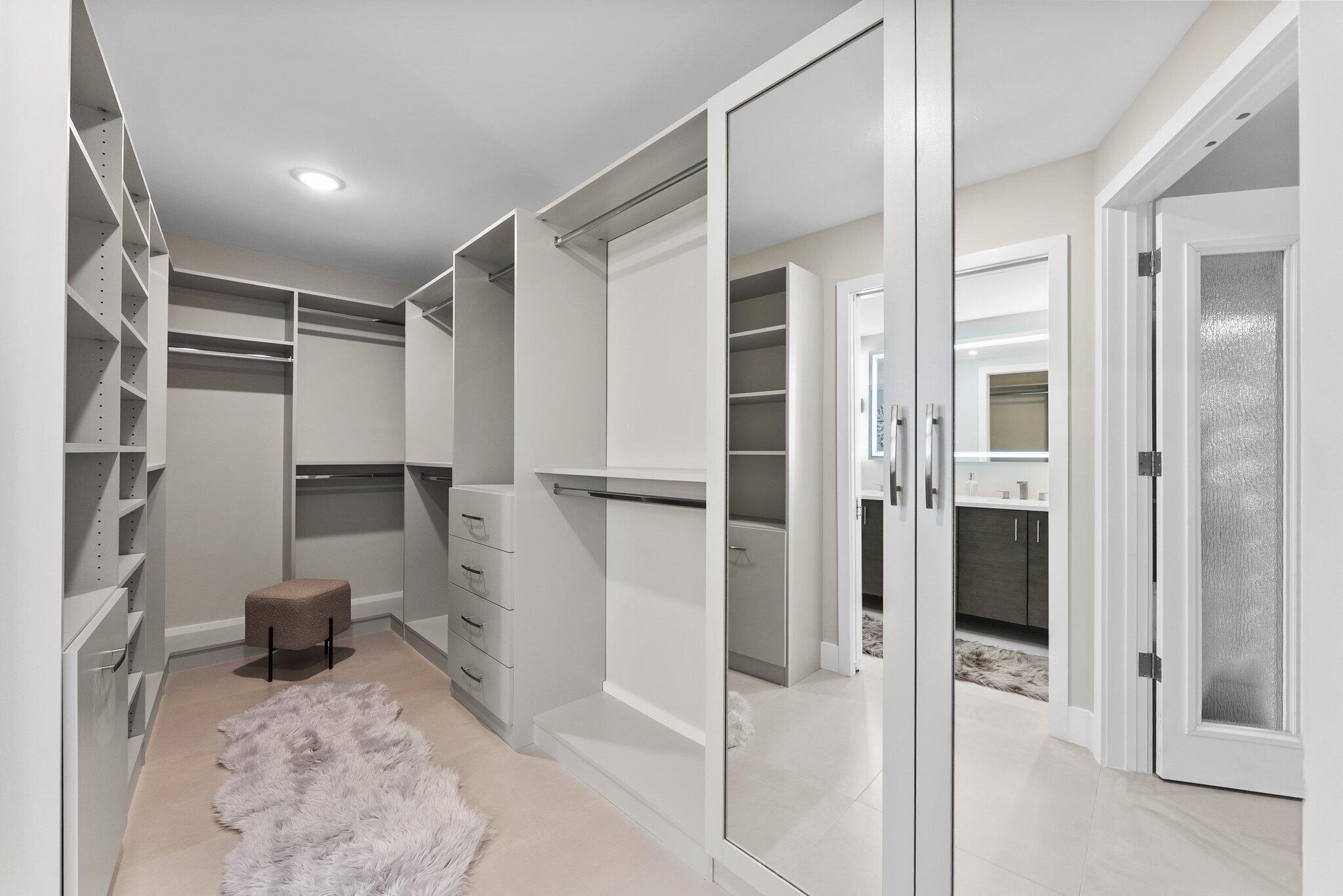 LAKE HOUSE - Residential