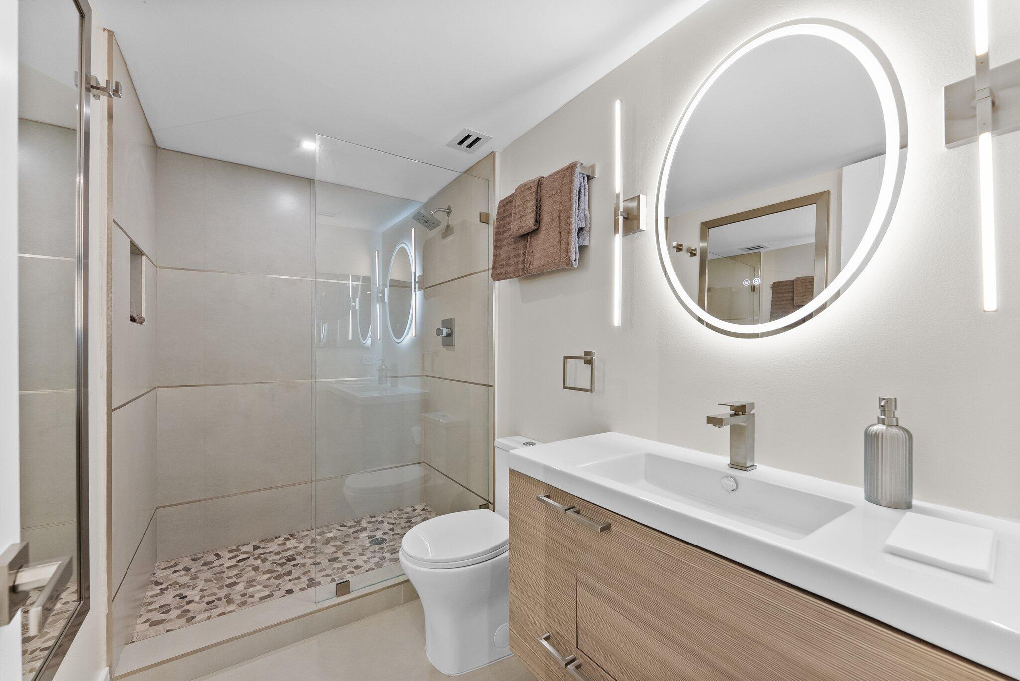 LAKE HOUSE - Residential