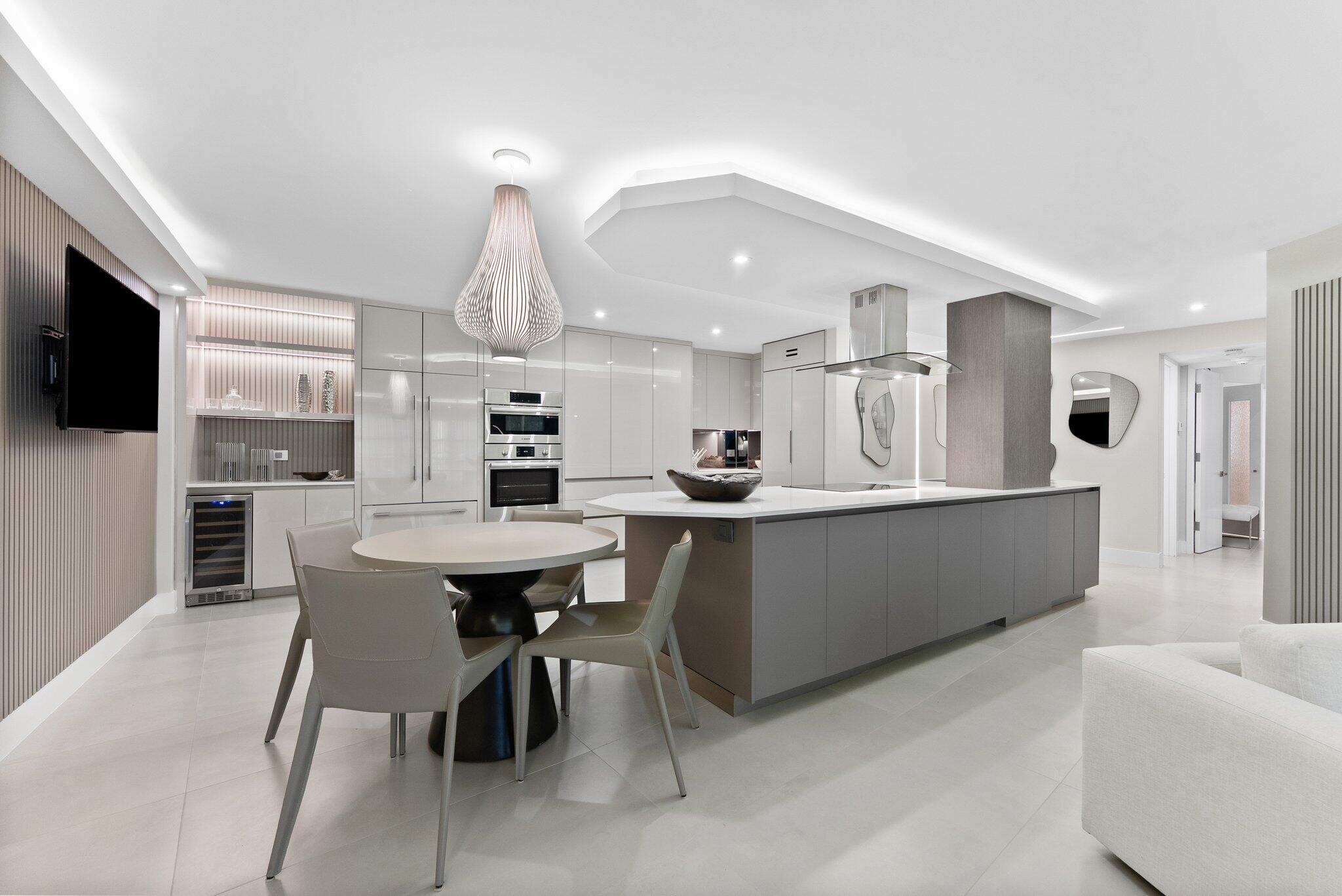 LAKE HOUSE - Residential