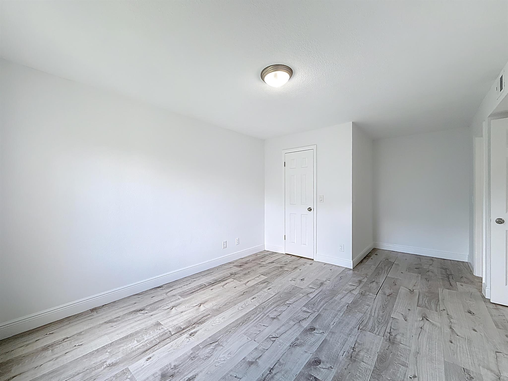 ISLES AT LAGO MAR CONDO - Residential