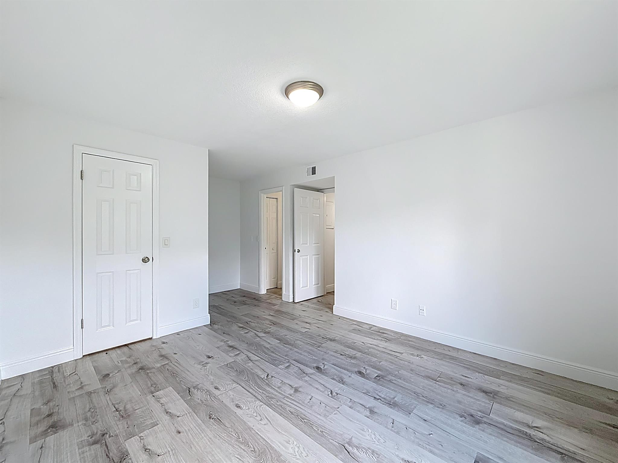 ISLES AT LAGO MAR CONDO - Residential