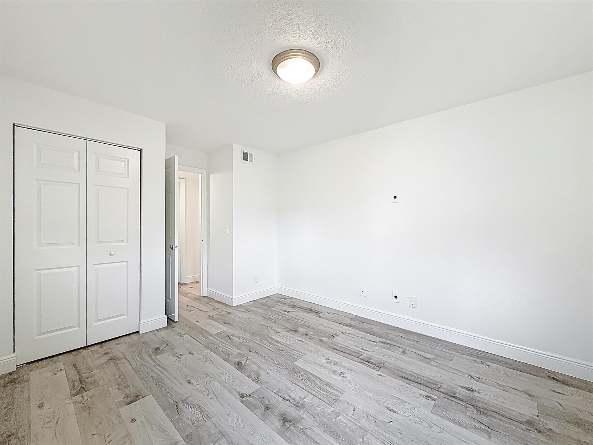 ISLES AT LAGO MAR CONDO - Residential