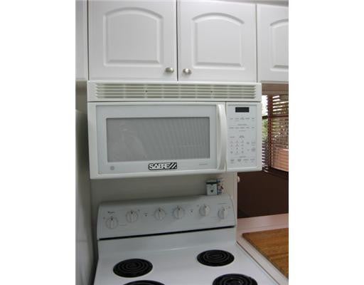 Photo of 2400 NE 10th Street NE #305, Pompano Beach, FL 33062 (MLS # B26092041)