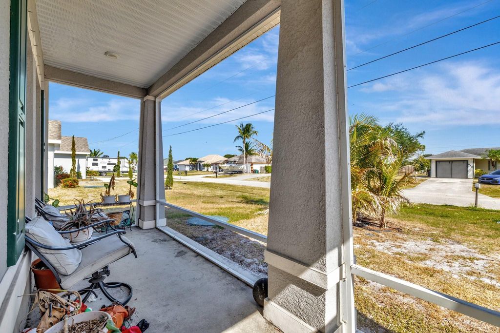 Photo of 899 SW Jaslo Avenue, Port Saint Lucie, FL 34953 (MLS # F10501946)