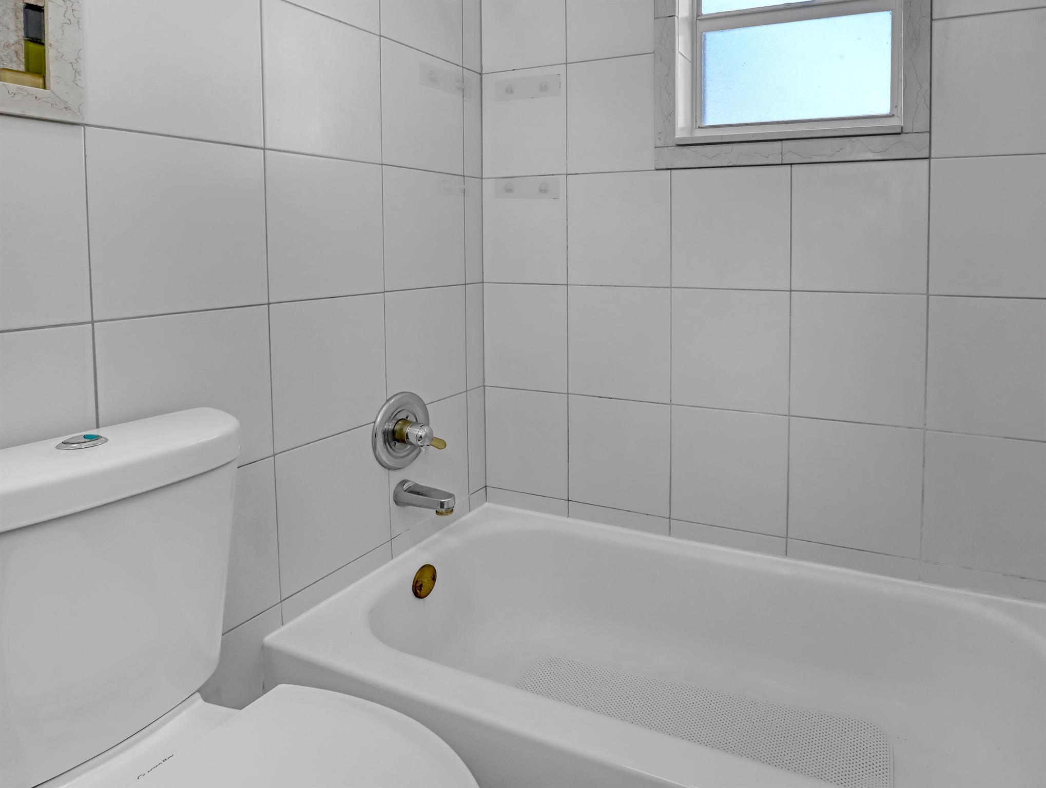 COUNTERPOINT ESTATES 3 - Residential