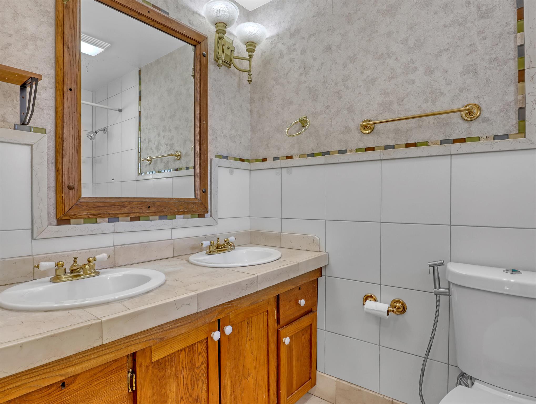 COUNTERPOINT ESTATES 3 - Residential