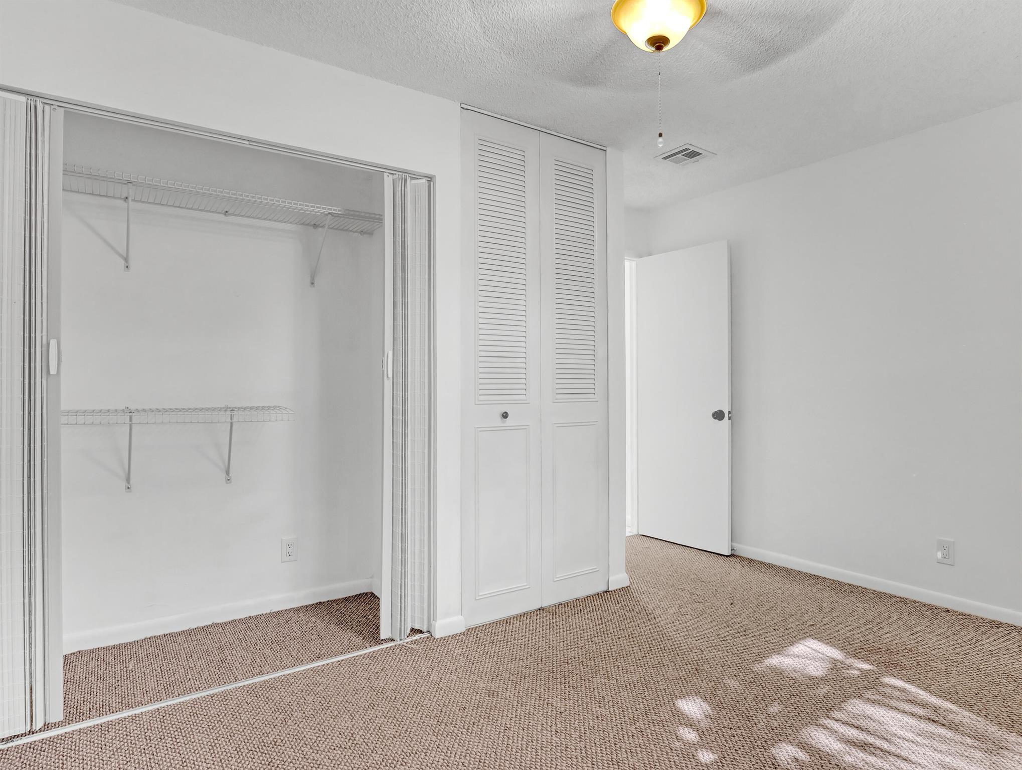 COUNTERPOINT ESTATES 3 - Residential