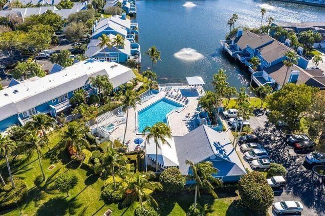 Villas of Ocean Dunes - Residential