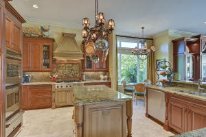 ROYAL PALM YACHT & COUNTR - Residential