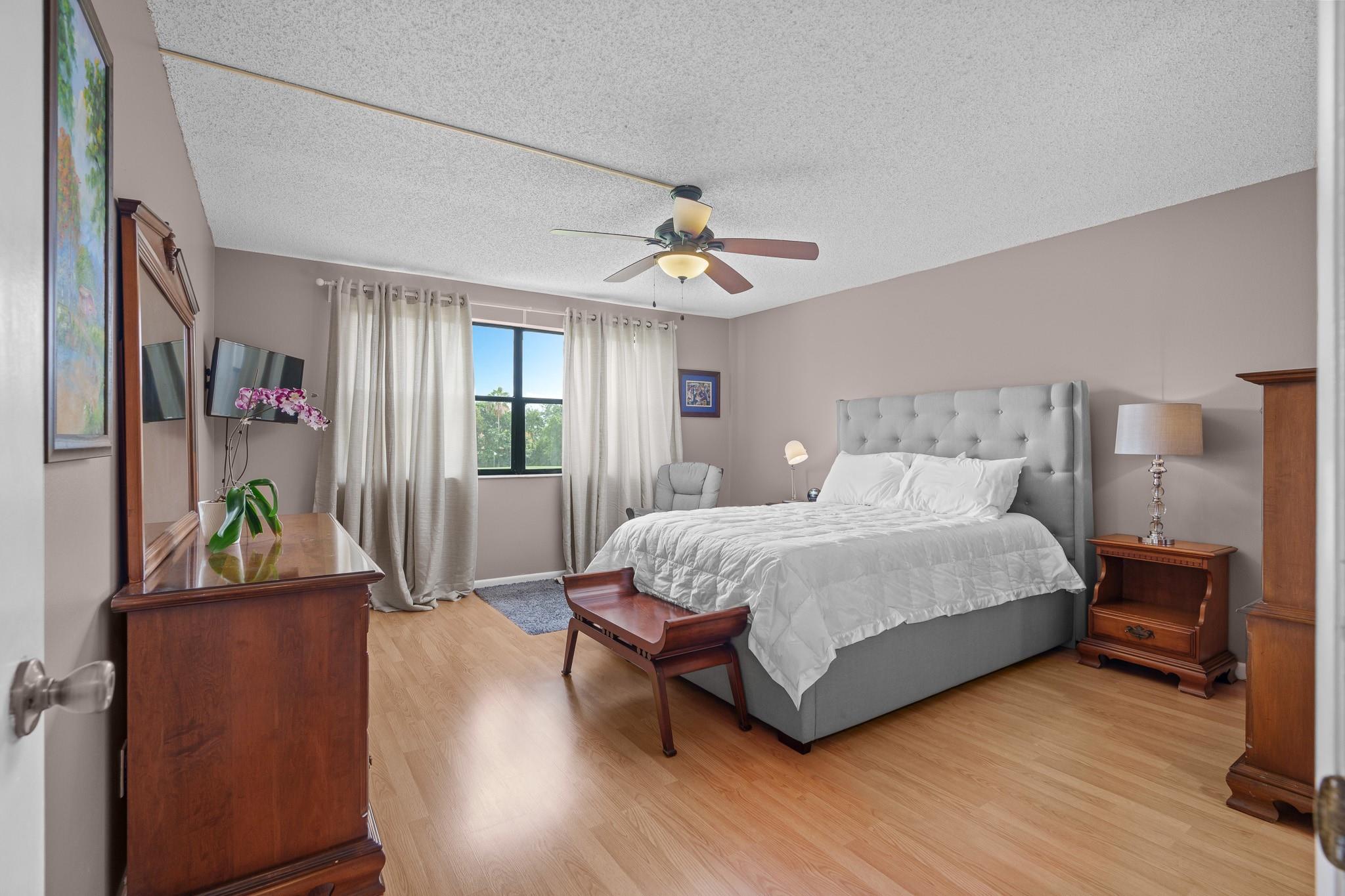 Fairways At Bonaventure - Residential