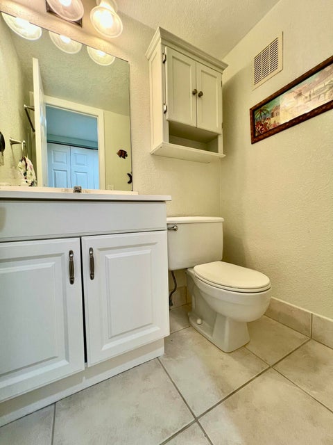 Tiny photo for 43 TILFORD C, Deerfield Beach, FL 33442 (MLS # B26084160)