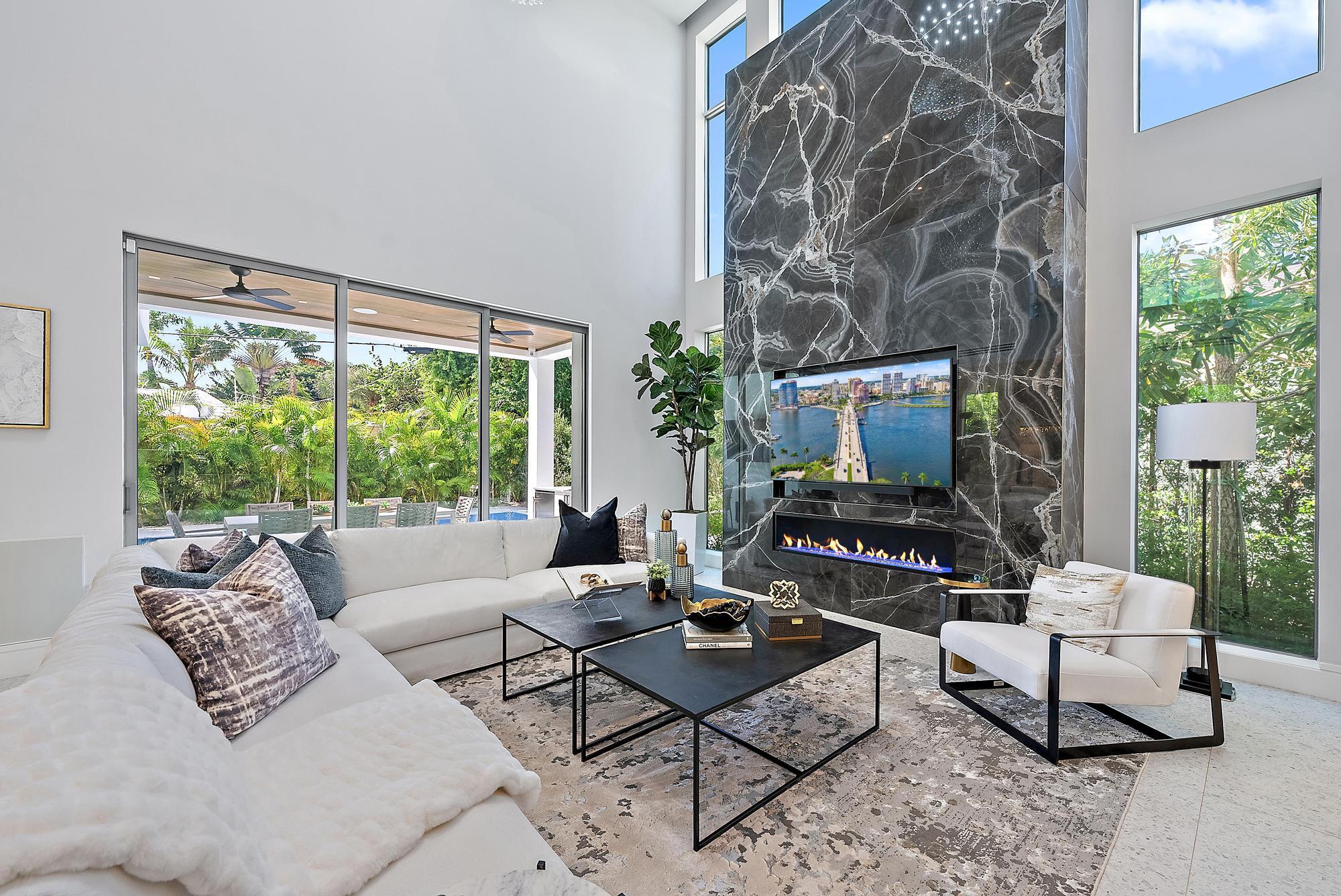 NORTH SHORE TERRACE 1 - Residential