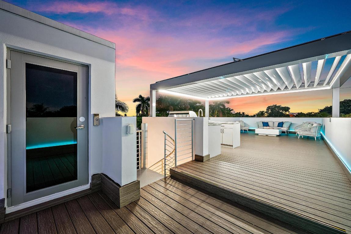 NORTH SHORE TERRACE 1 - Residential