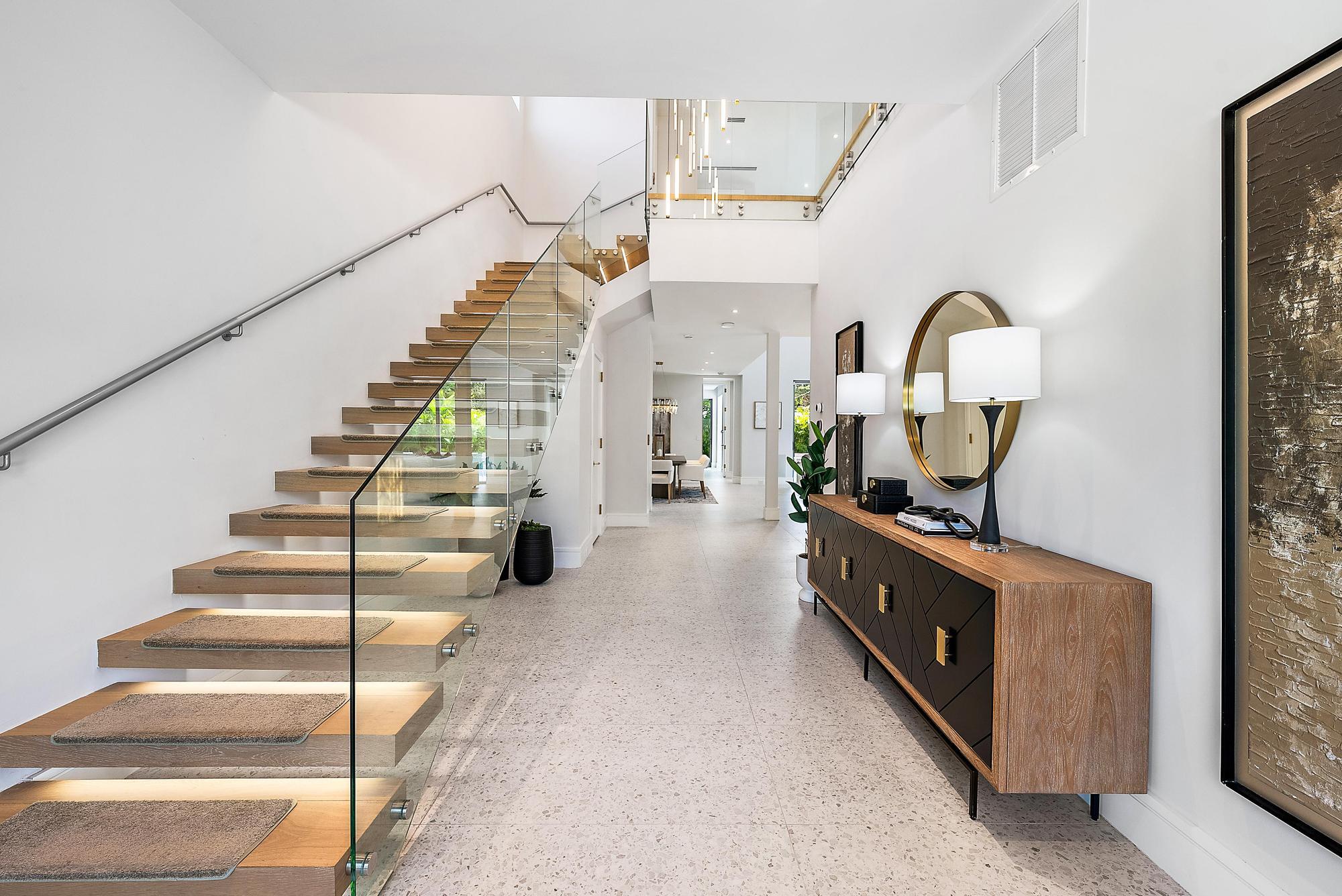 NORTH SHORE TERRACE 1 - Residential