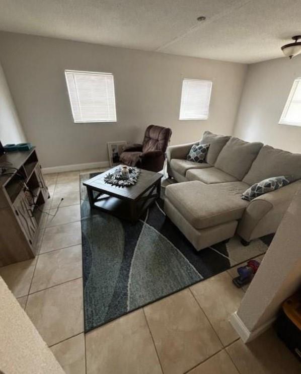 1550 NW 15th St 10