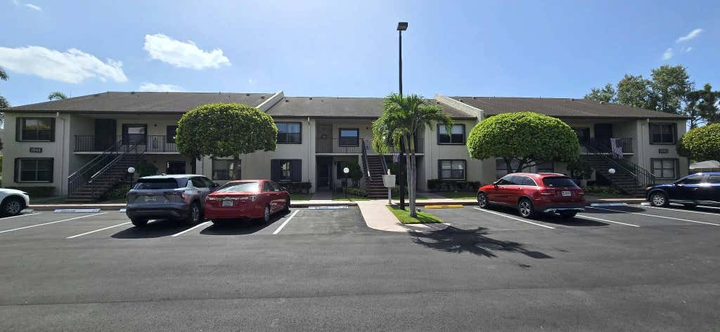 Photo of 7843 Willow Spring Drive #613, Lake Worth, FL 33467 (MLS # B26055340)