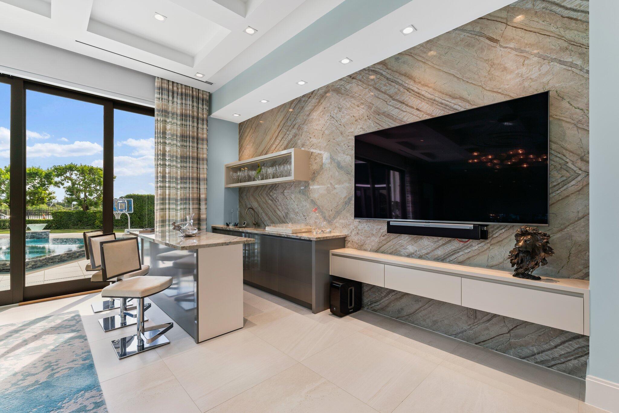 HARBOR PLACE - Residential