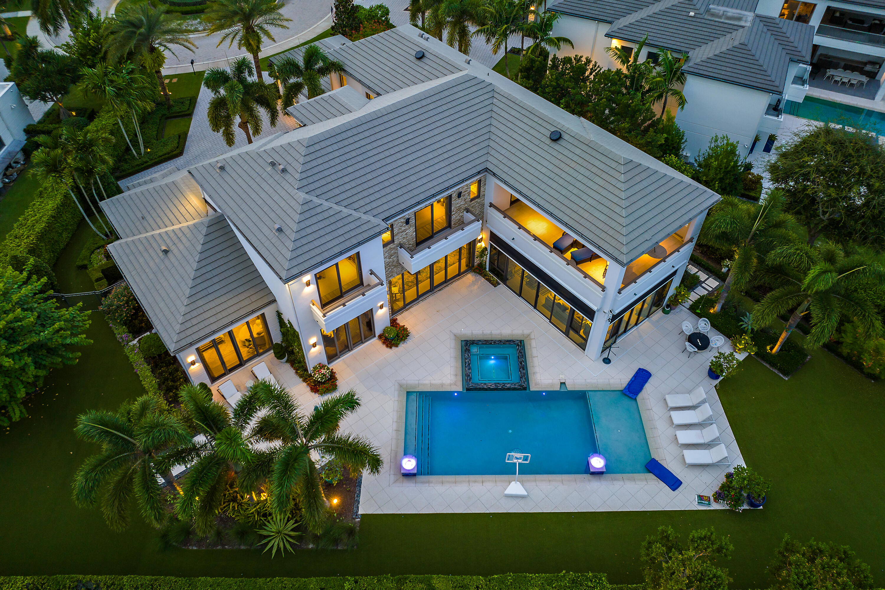 HARBOR PLACE - Residential