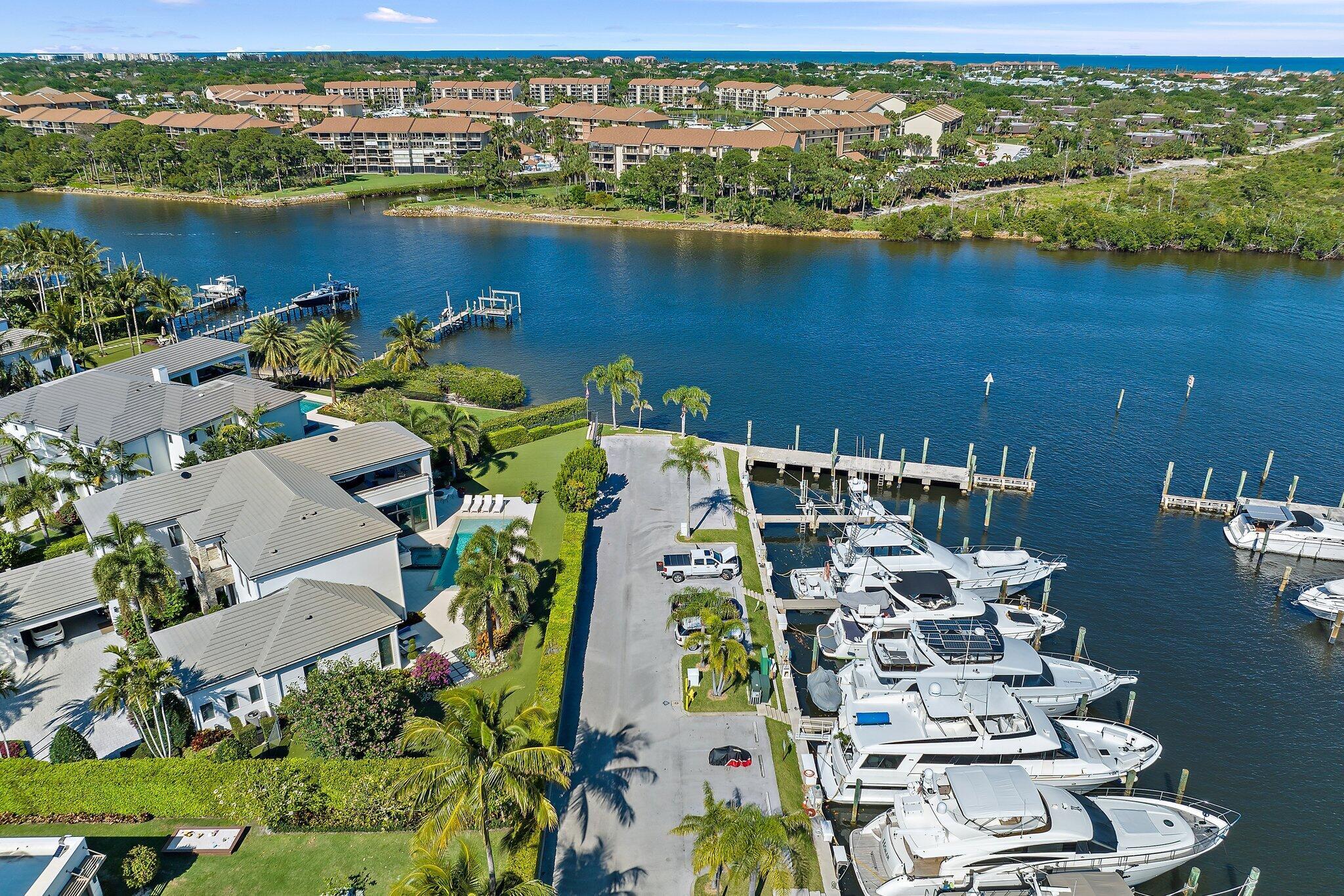 HARBOR PLACE - Residential