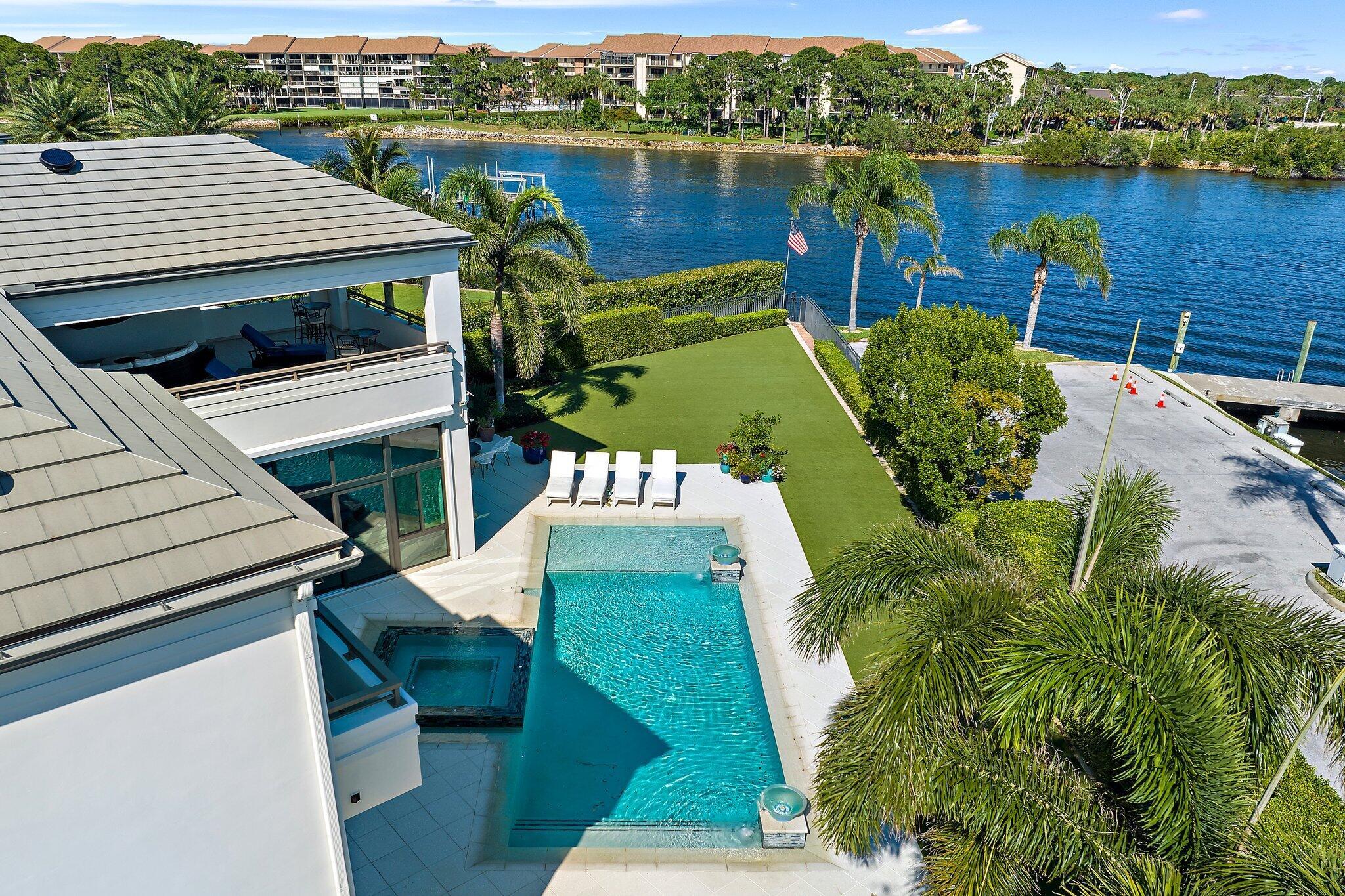 HARBOR PLACE - Residential