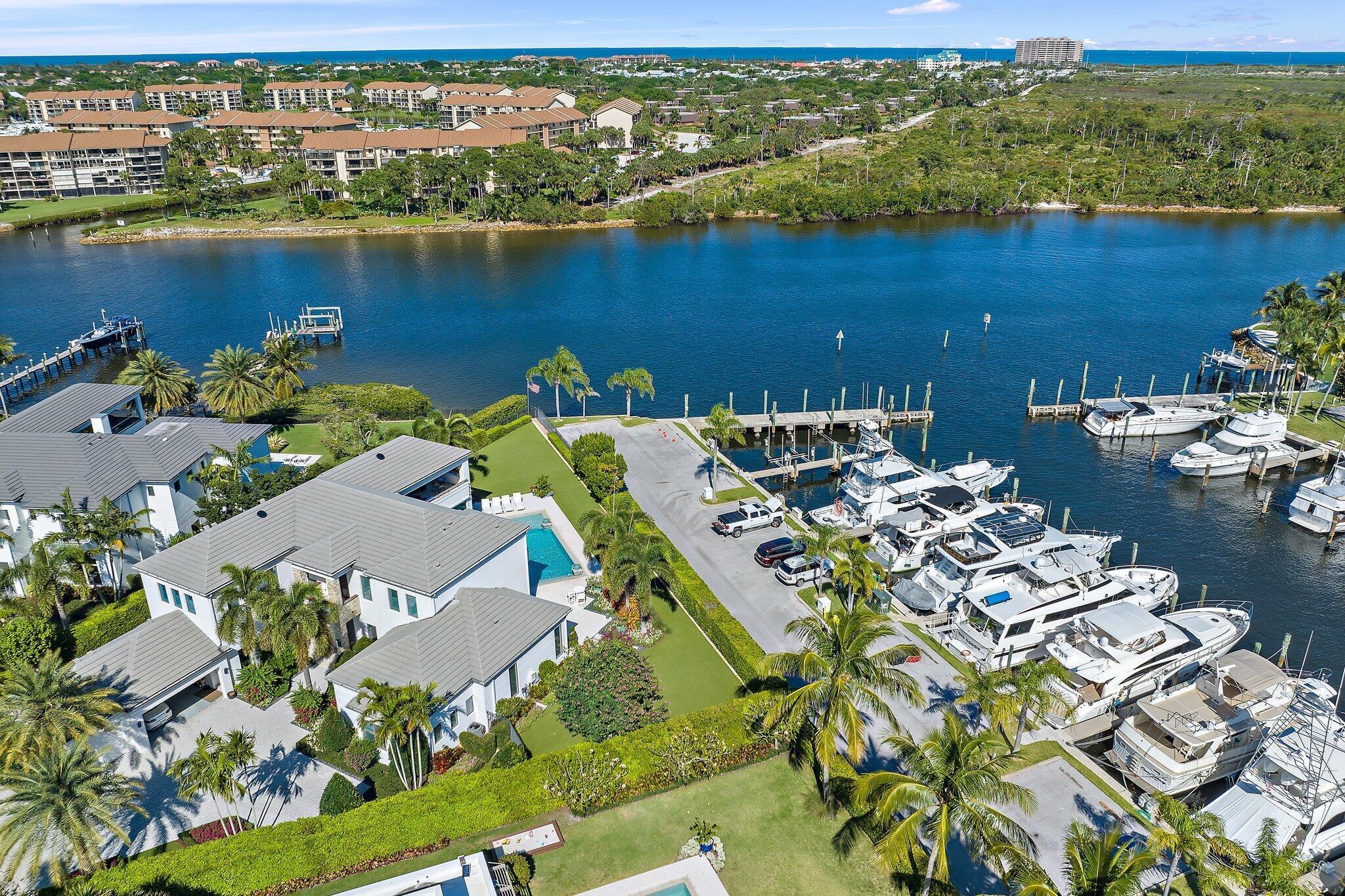 HARBOR PLACE - Residential