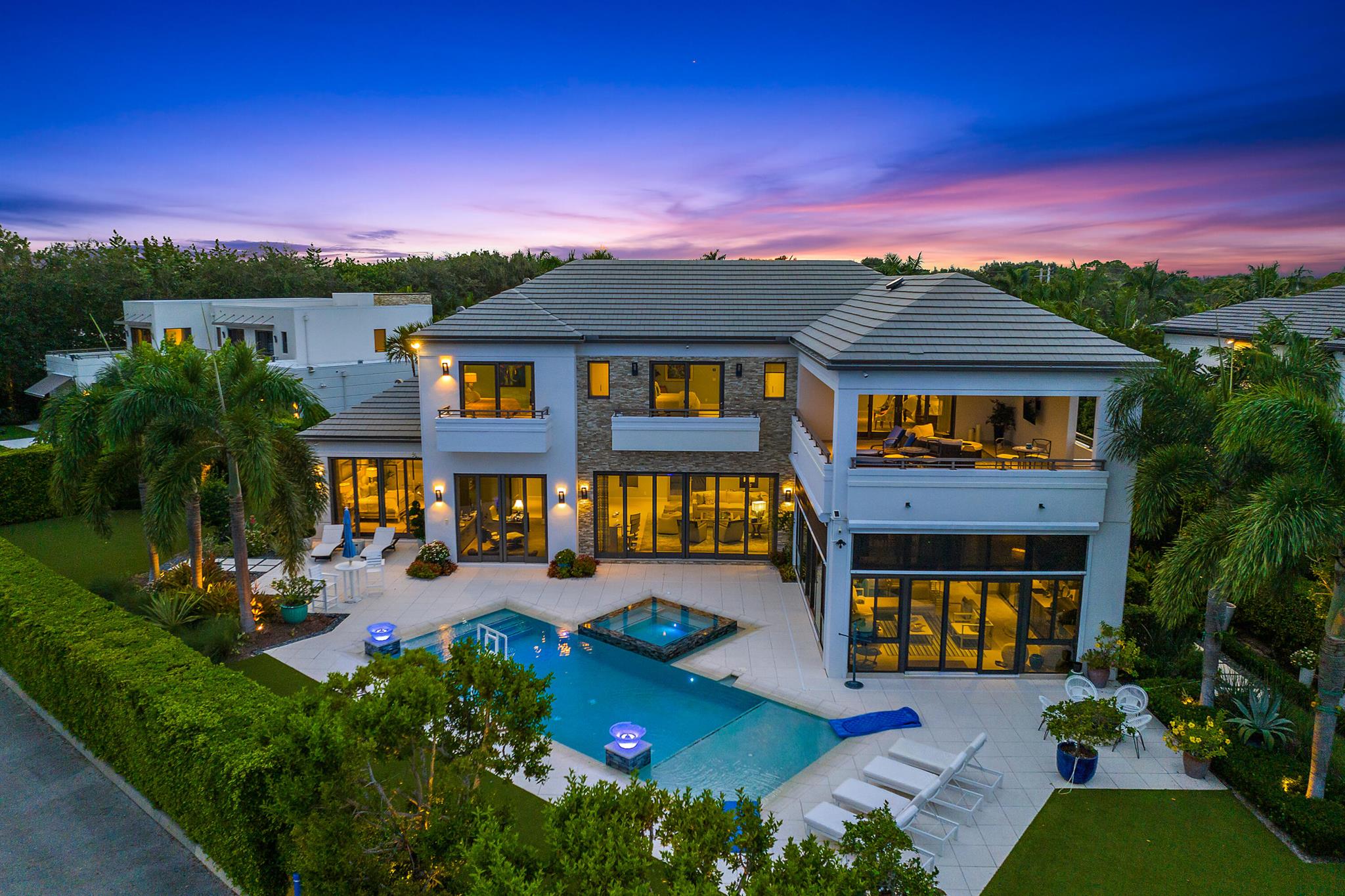 HARBOR PLACE - Residential