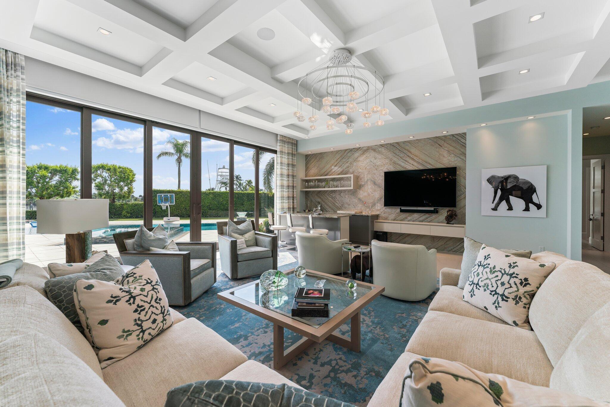 HARBOR PLACE - Residential