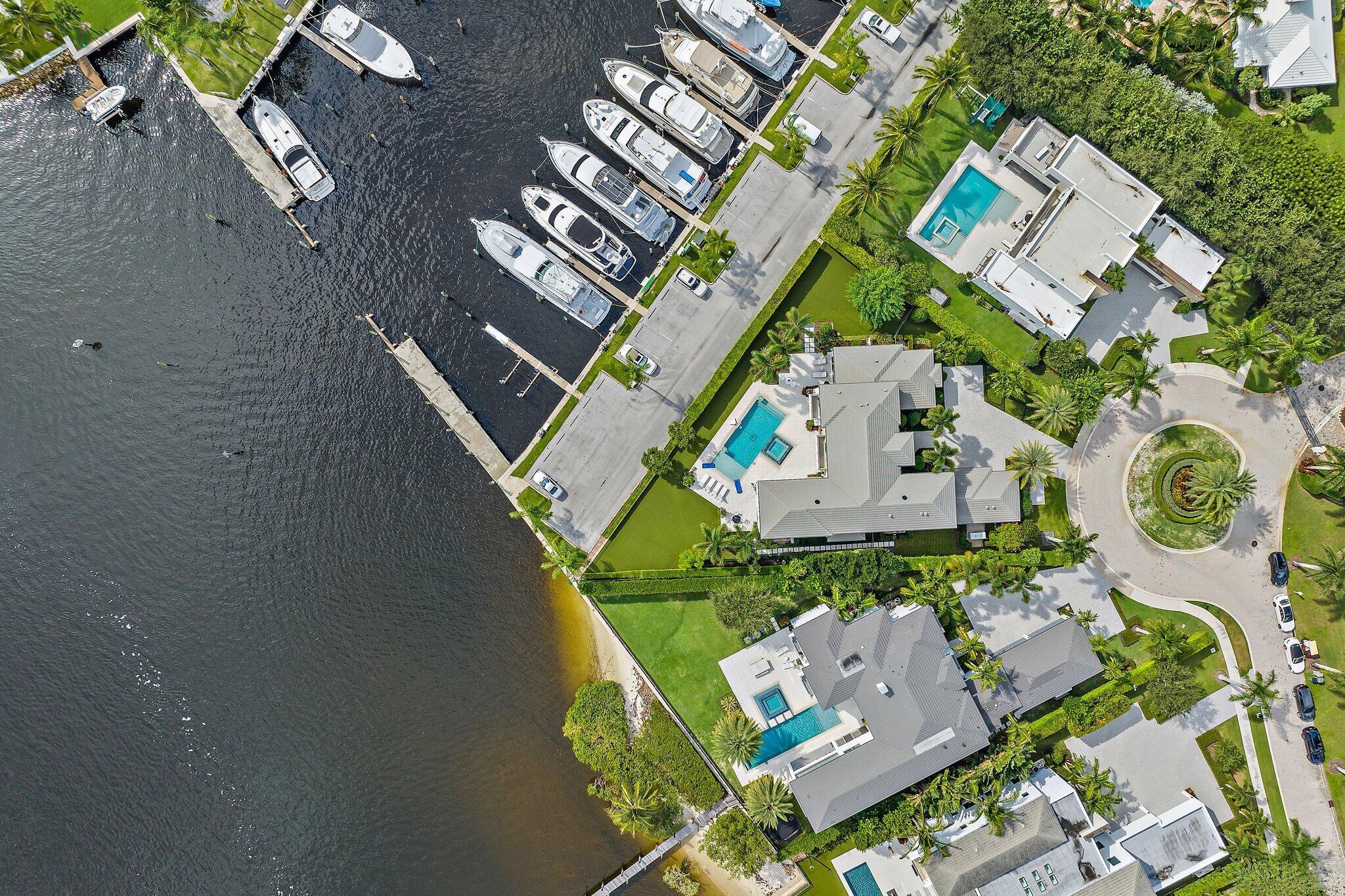 HARBOR PLACE - Residential