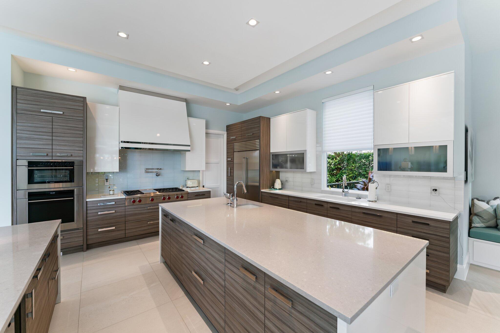 HARBOR PLACE - Residential