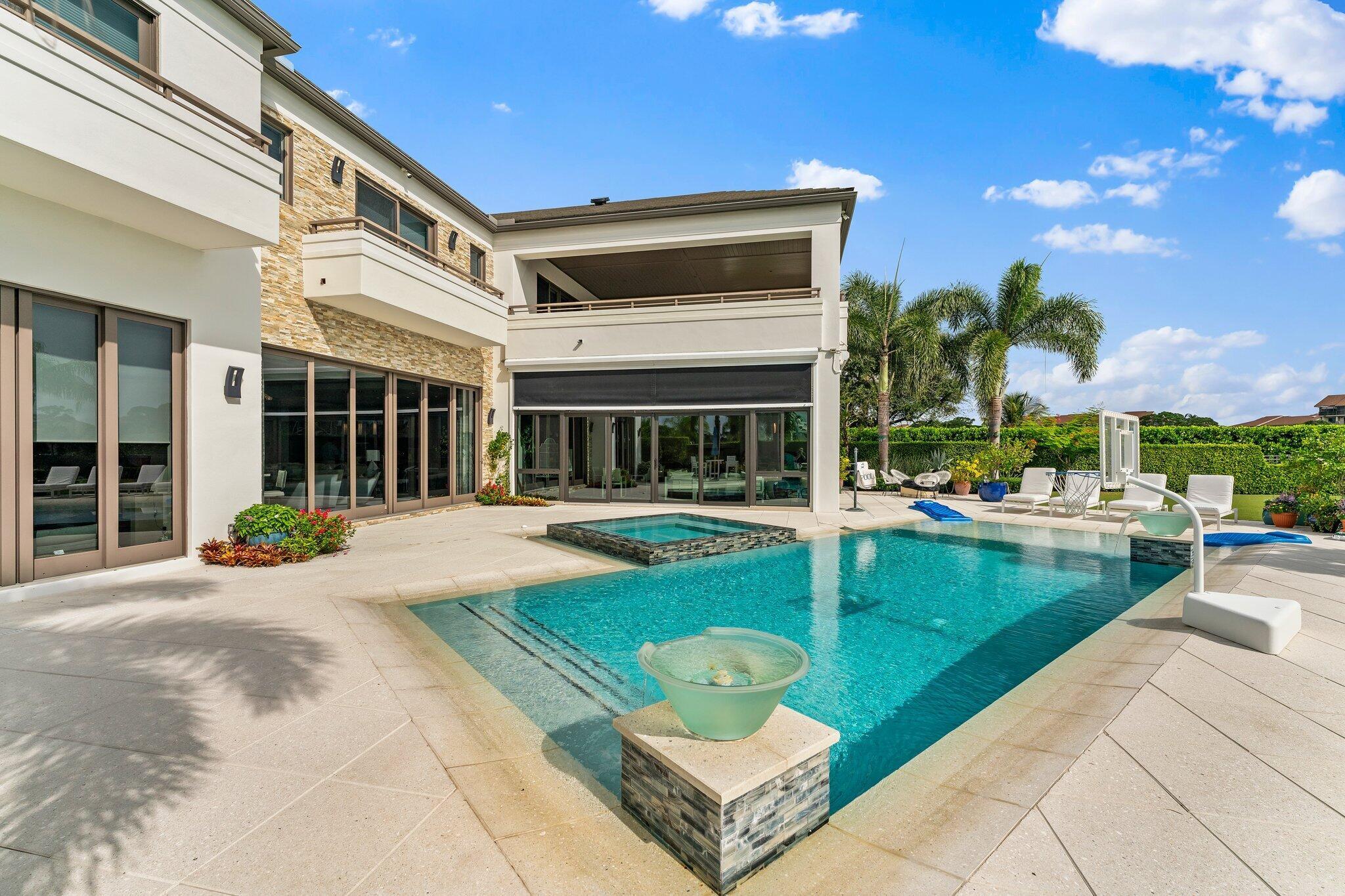 HARBOR PLACE - Residential